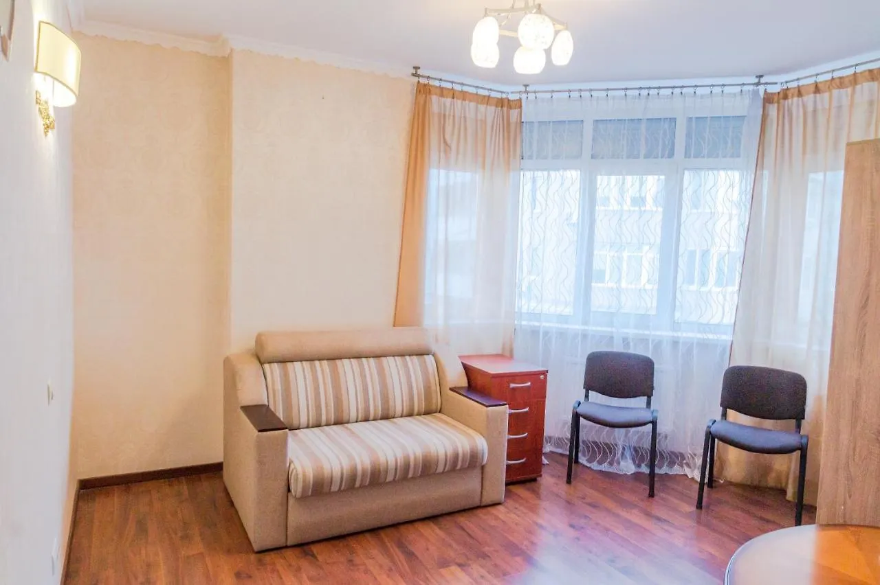 Квартиры По Улице Феодосийская, 1-А Kyiv Apartment