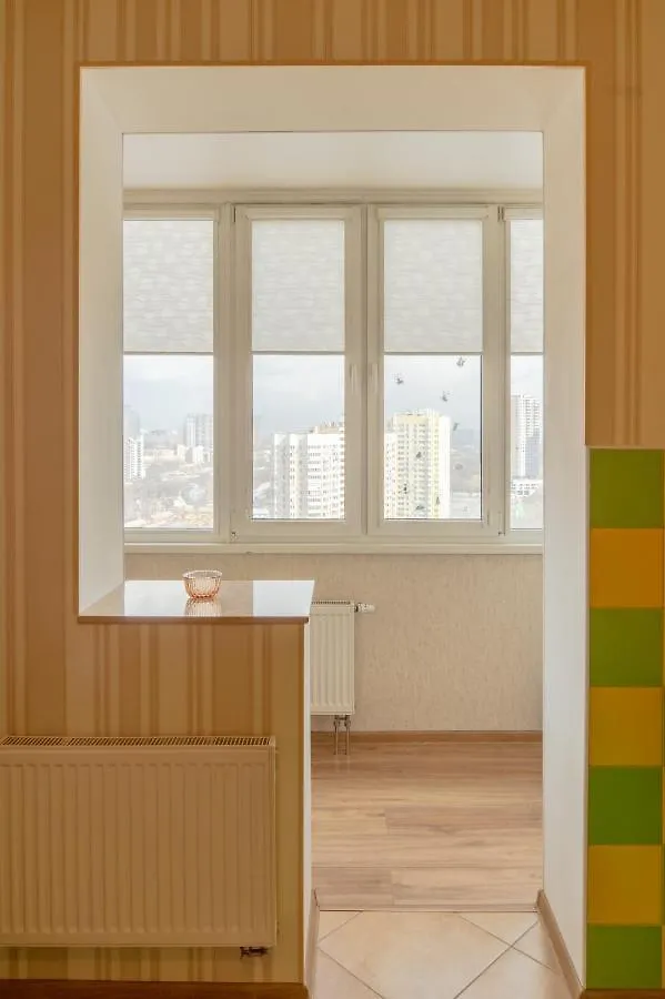 Квартиры По Улице Феодосийская, 1-А Kiev Apartamento