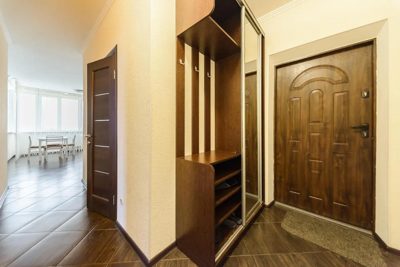 Квартиры По Улице Феодосийская, 1-А Kiev Apartamento